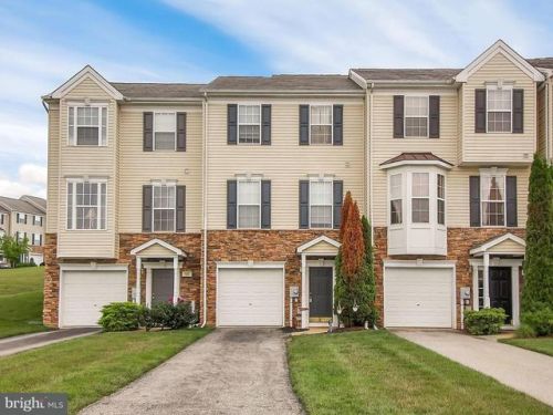 161 Bruaw Dr, York, PA 17406-6502