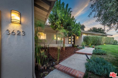 3623 Ballina Canyon Rd, Van Nuys, CA 91436-4109