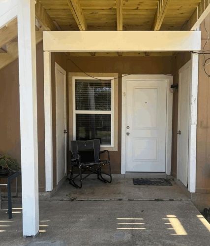 301 Algerita Dr, Georgetown, TX 78628-2487