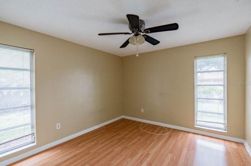 1800 Northwood Dr, Clearwater FL  33764-2462 exterior