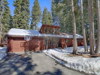 11762 Silverfir Dr, Truckee, CA 96161-3207