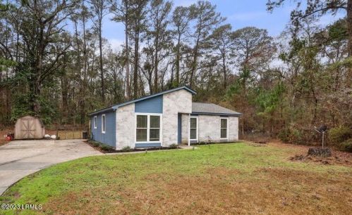 3166 Clydesdale Cir, Beaufort, SC 29906-5724