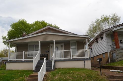 5032 Dewey Ave, Saint Louis, MO 63116-4122