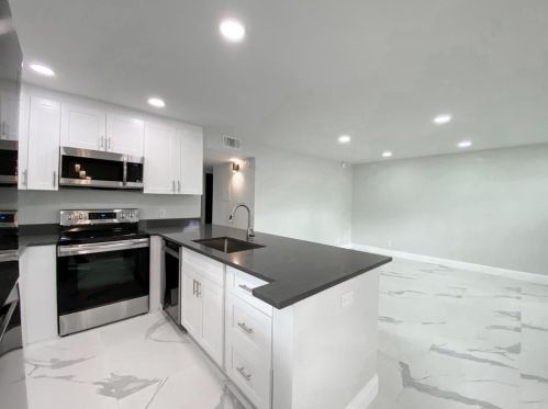 264 Piedmont F, Delray Beach, FL 33484-5043