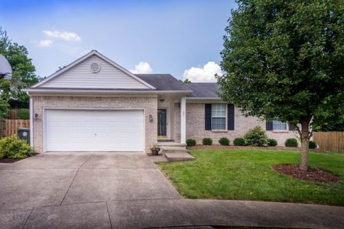 601 Patriot Ct, Lexington, KY 40509-4355