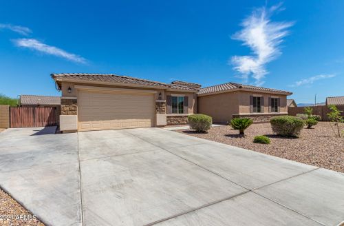 5735 58th Dr, Laveen, AZ 85339-5133