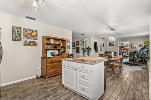 2440 Jim Galloway Rd, Lakeland FL  33810-2762 exterior