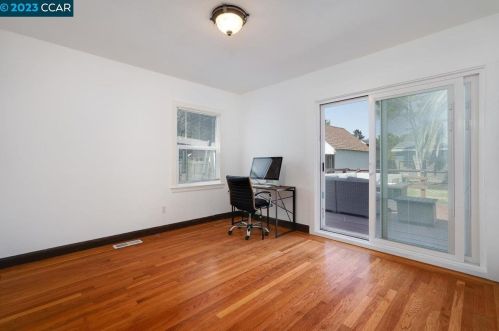 2939 Concord Blvd, Concord CA  94519-2610 exterior