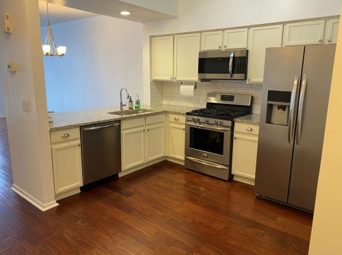1359 Candlestick Way, Waukegan IL  60085-8629 exterior