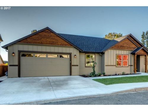 1145 1st Ave, Ridgefield, WA 98642-9364