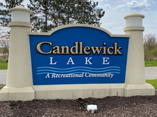 106 Rochester Rd, Candlewick Lake IL  61065-9277 exterior