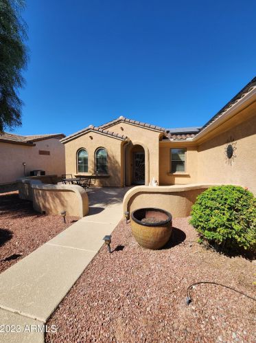 16414 Salado Creek Dr, Sun City, AZ 85387-2761