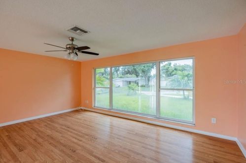 1800 Northwood Dr, Clearwater FL  33764-2462 exterior