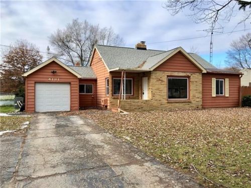 4181 Cheryl Dr, Flint, MI 48506-1405