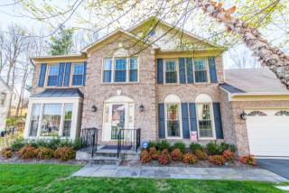 14211 Pony Hill Ct, Centreville VA  20121-3814 exterior