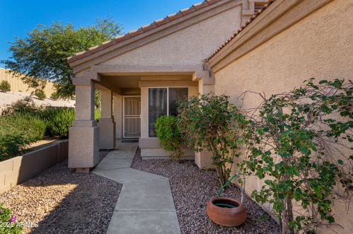 20427 31st Pl, Phoenix, AZ 85050-4768