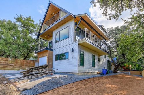 405 Elizabeth St, Austin, TX 78704-3006