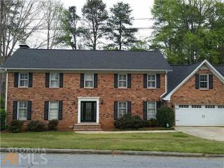 3992 Northlake Creek Dr, Tucker, GA 30084-3420