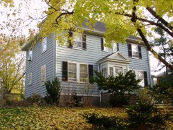 36 Commonwealth Park, Newton, MA 02459-1005