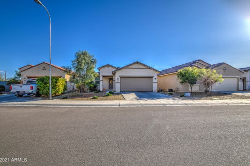 6117 Laurie Ln, Glendale, AZ 85302