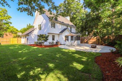 1299 Chatfield St, Mount Pleasant SC  29464-5191 exterior