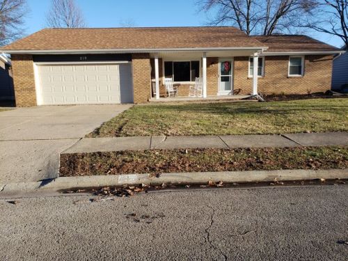 219 Evergreen Ave, Mayfair, IL 61550-1025