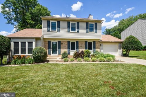 13416 Parcher Ave, Herndon, VA 20170-4029