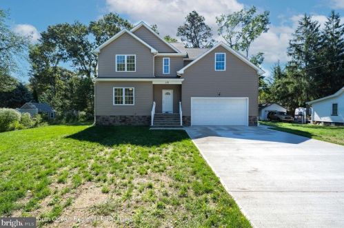 418 Holly Blvd, Berkeley Township, NJ 08721-2614