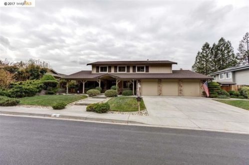 46 Willowview Ct, Danville, CA 94526-1945