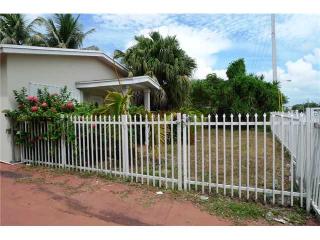 11261 184th St, Miami, FL 33157-6577