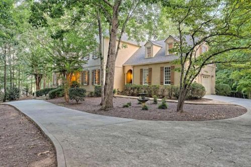 2650 Orchard Dr, Clarkesville, GA 30523-1332