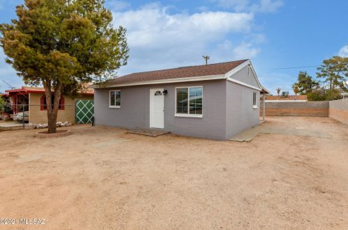 3723 March Pl, Tucson, AZ 85713-4226