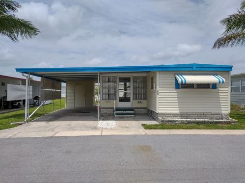 82273 2nd Ave, Pinellas Park, FL 33781-1759