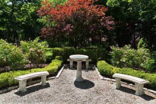 255 Weaver St, Greenwich CT  06831-4260 exterior