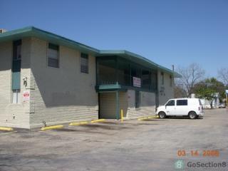 703 Logwood Ave, San Antonio TX  78221-2038 exterior