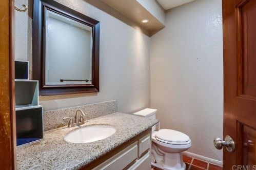 32074 Del Cielo Oeste, Bonsall CA  92003-3807 exterior