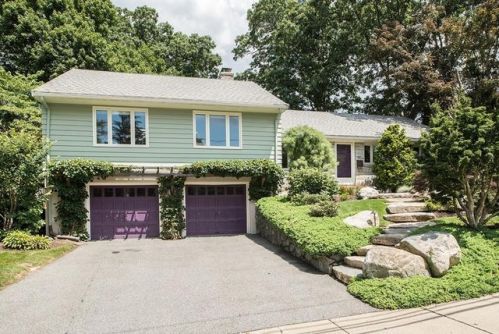 39 Clements Rd, Newton, MA 02458-2617