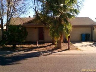 4131 85th Dr, Phoenix, AZ 85037-2110