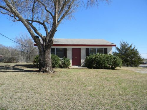 112 Belmont St, Hurst TX  76053-6102 exterior