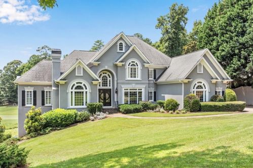 2125 Sugarloaf Club Dr, Duluth, GA 30097-7400