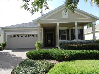 129 Crepe Myrtle Dr, Groveland, FL 34736-3601