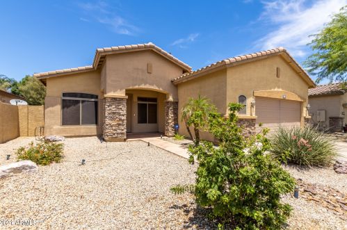 940 Leo Pl, Chandler, AZ 85249-3639