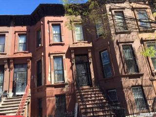 197 Hart St, Brooklyn, NY 11206-6801