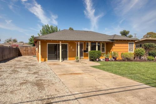 120 Oak Ave, Valley Home, CA 95361-3415