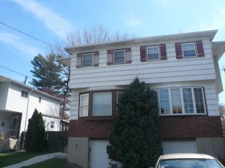 65 Carmel Ave, Staten Island NY  10314-4411 exterior