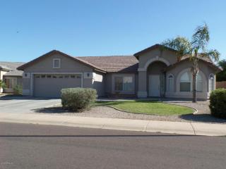 3001 Morgan Dr, Gilbert, AZ 85295-3737