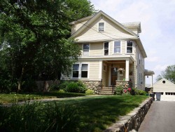 970 Dedham St, Newton, MA 02459-3451