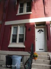 427 Napa St, Philadelphia PA  19104-2518 exterior