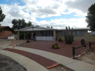 9624 Baker St, Tucson, AZ 85748-2711