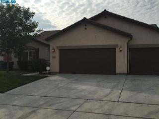 5023 Nellis Ct, Visalia, CA 93277-0629